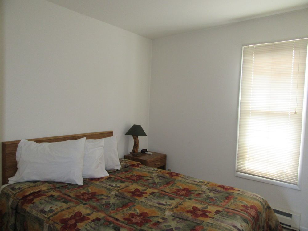 Big Bear Motel Коді Екстер'єр фото