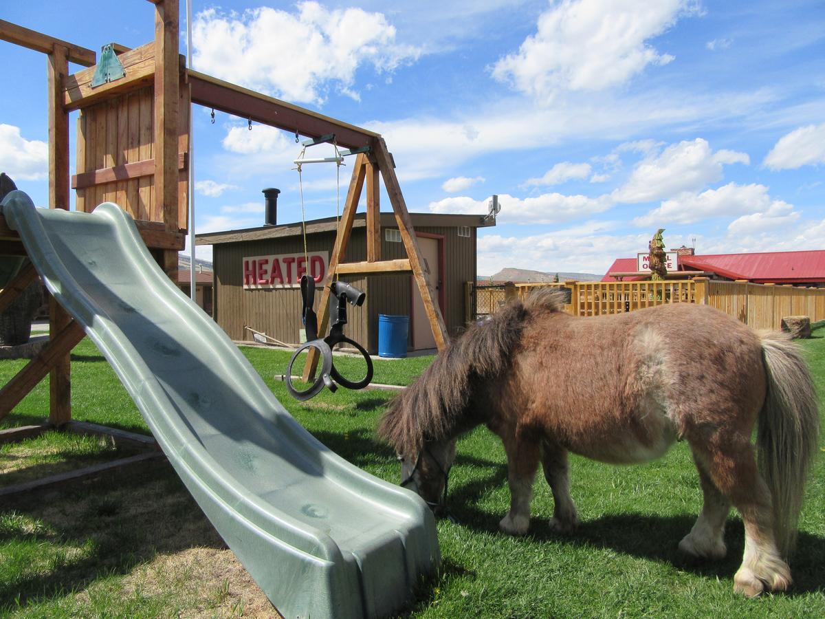 Big Bear Motel Коді Екстер'єр фото